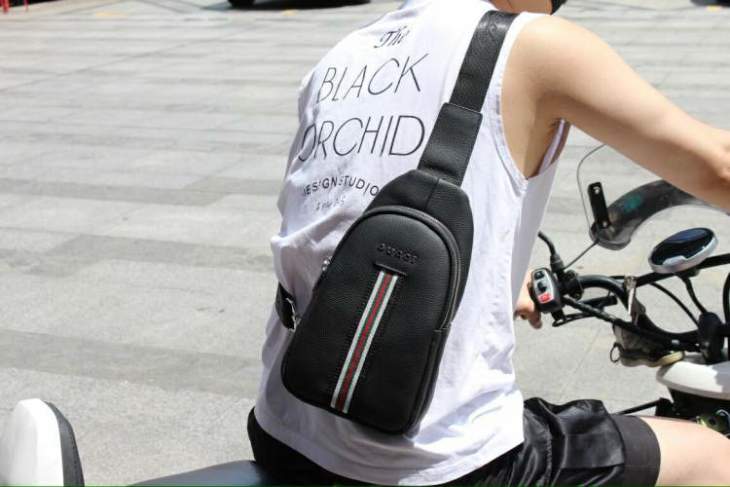 Picture of Gucci Mens Bags _SKUfw171854973fw
